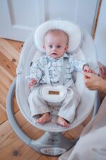 MoMi KENANI Babywippe bis 9 kg – Bluetooth & Fernbedienung für Eltern – Bild 13