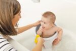Angelcare Badering ergonomisch – Sicherer Badkomfort für Babys 6–12 Monate – Bild 2