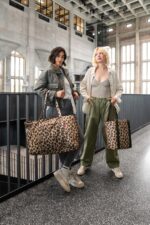 reisenthel coolerbag – Isolierte Kühltasche 20 l für Picknick & Einkauf – Bild 8