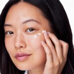 Clinique All About Eyes Rich – Reichhaltige Augencreme mit Hyaluronsäure für alle Hauttypen – Bild 4