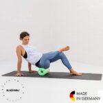 BLACKROLL MED Faszienrolle 30 x 15 cm – Sanfte Selbstmassage für schmerzempfindliche Menschen – Bild 3