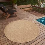 the carpet Kansas Outdoor Teppich Rund 120 cm – Wetterfest im Jute-Look für Balkon & Wohnzimmer – Bild 10