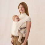 Ergobaby Embrace Babytrage 0–12 Monate – Ergonomische 2-Positionen-Trage mit M-Stellung – Bild 10