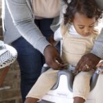 Ingenuity 2-in-1 Sitzerhöhung mit abnehmbarem Tablett – Babysitz & Kleinkindersitz ab 6 Monaten – Bild 9