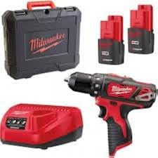 Milwaukee M12BDD-152C Akku-Bohrschrauber 12V mit 2x1,5Ah – Kompakt & kraftvoll