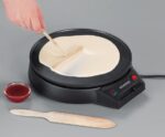 SEVERIN Crêpes Maker 30 cm mit Antihaftbeschichtung – Professionelle Crêpespfanne mit Holzzubehör – Bild 2