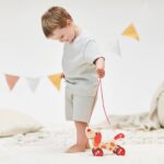 Hape Nachziehhund Pepe – Holz-Lauflernspielzeug mit beweglichen Elementen ab 12 Monaten – Bild 2