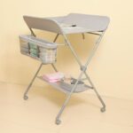 KARAOK Faltbarer Wickeltisch mit Rädern – 4-stufig verstellbar für ergonomisches Wickeln
