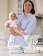 Momcozy 7-in-1 Babyflaschen-Reinigungsset – Komplettes Pflege-Set für unterwegs – Bild 2