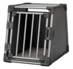 TRIXIE Aluminium Hunde-Transportbox S – 48x56x61 cm, bruchsicher für sicheres Reisen
