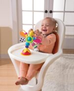 Lamaze Freddie Hochstuhlspielzeug mit Saugnapf – Motorikförderung ab 6 Monaten – Bild 2