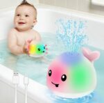 Gigilli Badewannenspielzeug Wal mit LED & Wasserspray – Aufladbares Wasserspielzeug ab 1 Jahr