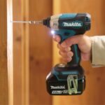 Makita DTD157Z Schlagschrauber 18 V – Kompakter Akkuschrauber Solo ohne Akku – Bild 2