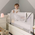 Jané Klappbares Kinderbettgitter 110 cm – Sicherheit & Atmungsaktivität mit Transporttasche – Bild 2