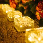 MEDOYOH 4er-Set Solar Pflastersteine Warmweiss – LED Wegbeleuchtung mit Lichtsensor für Garten – Bild 2