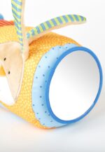 Sigikid Krabbelrolle Hase – Babyspielzeug mit Rassel, Spiegel & Greifhenkeln – Bild 7