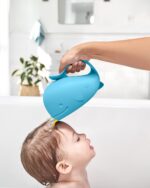 Skip Hop Moby Wal Rinser – Tränenfreier Spülbecher für Babys Haarewaschen – Bild 3
