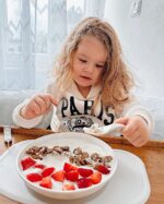 Twistshake Click-Mat Mini Grau – Anti-Rutsch-Geschirrset für Babys ab 6 Monaten – Bild 8