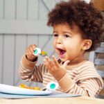 doddl 3-teiliges Besteckset Aqua – Ergonomisches Kinderbesteck ab 1 Jahr für selbstständiges Essen – Bild 2