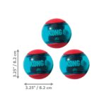 KONG Squeezz Action Ball Rot – Interaktives Apportierspielzeug für grosse Hunde – Bild 3