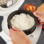Yum Asia Tsuki Mini-Reiskocher 2,5 Tassen mit Shinsei-Keramik – Fuzzy-Logik für perfekten Reis – Bild 2