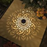 Lifeel Solarlaterne 2er Set – Dekorative Gartenleuchte mit floralem Muster für Außen – Bild 6