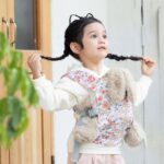 GAGAKU Puppentrage ab 3 Jahren – 100% Baumwolle Tragetuch mit verstellbaren Riemen Rosa – Bild 2