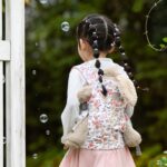 GAGAKU Puppentrage ab 3 Jahren – 100% Baumwolle Tragetuch mit verstellbaren Riemen Rosa – Bild 7