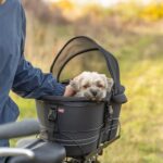 TRIXIE Hundefahrradkorb Gepäckträger bis 6 kg – Sicherer Transport für kleine Hunde – Bild 3