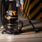 Stanley SXVC30XTDE Nass- und Trockensauger 1600 W, 30 l – Profi-Allessauger mit Blasfunktion – Bild 2