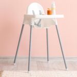 Retoo Kinderhochstuhl 94 cm mit abnehmbarem Tablett & Sicherheitsgurt – Weiß – Bild 2