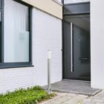 Grafner Edelstahl Wegeleuchte 110 cm mit 2 Steckdosen – Gartenleuchte mit E27-Fassung – Bild 4