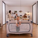 hauck Sleep N Play GO Plus Kinderreisebett mit XL Spielöffnung & Rollen – 2in1 Laufstall ab Geburt bis 15 kg – Bild 2