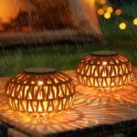 Rayofly 2er Set Rattan Solar-Laternen – Wetterfeste Boho Gartendeko mit Auto-Funktion