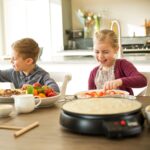 Russell Hobbs Crêpes Maker Ø30cm mit Antihaftplatte – 1000W Elektrogrill für Crêpes & Pancakes – Bild 2