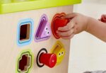 Hape Motorikwürfel «Kleine Tierchen» – Holz-Lernspielzeug für Kinder ab 1 Jahr – Bild 4