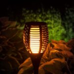 2er Set Solar Fackeln mit 96 LEDs – Flammeneffekt Gartenbeleuchtung IP65 wasserdicht – Bild 6