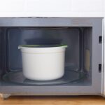 Qcwwy Mikrowellen-Reiskocher 2L – Komplettes Set mit Dampfsieb & Löffel – Bild 7