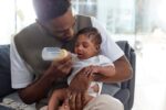 Medela SoftCup 150ml – Becherfoerderung mit Ventilkontrolle für Neugeborene – Bild 2