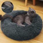 DONWEI Katzenbett 50cm Donut-Form Dunkelgrau – Flauschiges Haustierbett für Katzen & Mini-Hunde – Bild 2