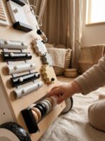 KiddyMoon Lauflernwagen aus Holz – Motorik-Entwicklung & Lauflernhilfe für Babys – Bild 9
