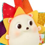 B. toys RainGlow Buddy – Musikalisches Babyspielzeug mit Licht & Knisterstoffen – Bild 7