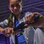 Beyblade X Victory Grip Starter-Set – Rechtsdrehender Kampfkreisel mit X-Celerator – Bild 7