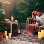 Lights4fun Solar-Laterne 29,5 cm Schwarz mit LED-Kerze – Wetterfeste Gartenbeleuchtung – Bild 4