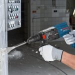 Bosch Professional GBH 2-28 F Bohrhammer 880W – SDS-Plus Schnellspannfutter mit Sicherheitsset – Bild 2