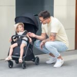 Kikka Boo CIELA Reisebuggy – Leichter Kinderwagen (7,1 kg) mit One-Hand-Faltung für 0–22 kg – Bild 2