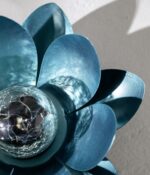 Dehner Solarleuchte Lotus Ø 27,5 cm – Elegante Gartendeko mit Warmweisslicht – Bild 5