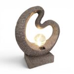 Arnusa Solarleuchte Skulptur Granit-Optik 39 cm – Moderne Gartenbeleuchtung mit Glaskugel – Bild 7