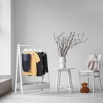 Relaxdays Kinder Kleiderständer 99 cm – Garderobe mit Ablage für Selbstständigkeit – Bild 2