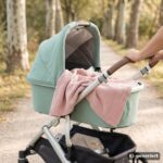 MOYO Babydecke Rosenquarz 70x90 cm – Atmungsaktive Baumwolldecke für Neugeborene – Bild 2